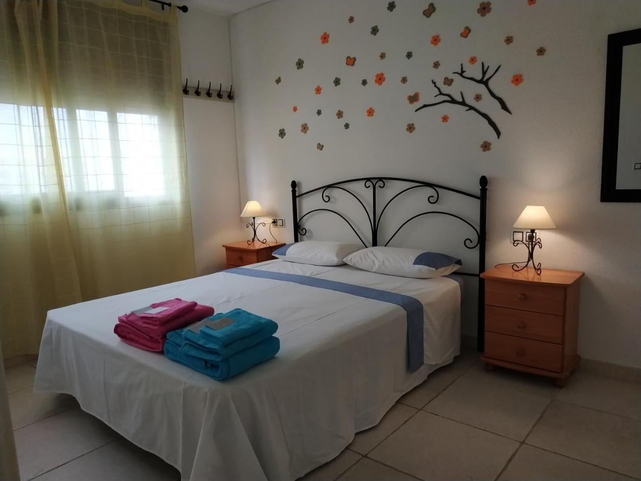 Apartamentos Tamarindo Кала-де-Финистрат Экстерьер фото